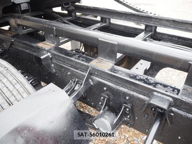 Isuzu FORWARD 2005-03 8230113-18
