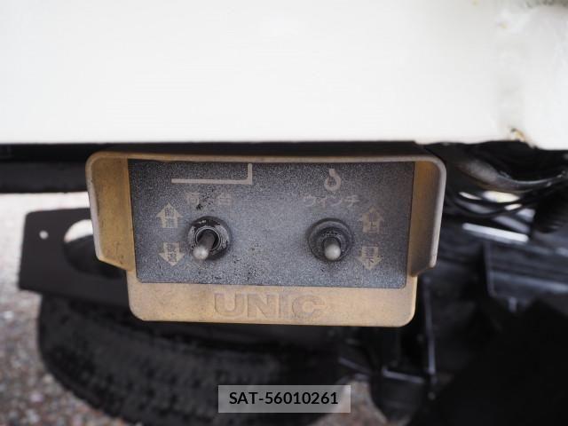 Isuzu FORWARD 2005-03 8230113-25