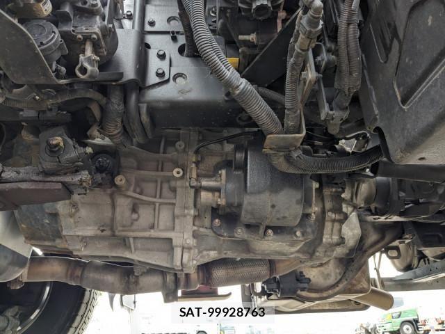Isuzu FORWARD 2022-06 8230090-14