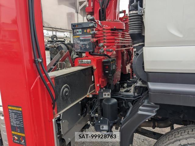 Isuzu FORWARD 2022-06 8230090-17