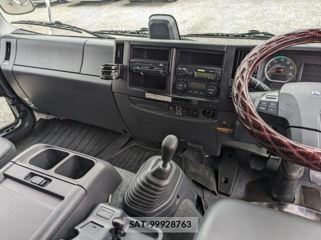 Isuzu FORWARD 2022-06 8230090-26