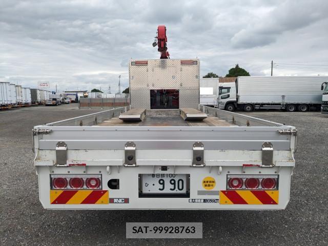 Isuzu FORWARD 2022-06 8230090-4