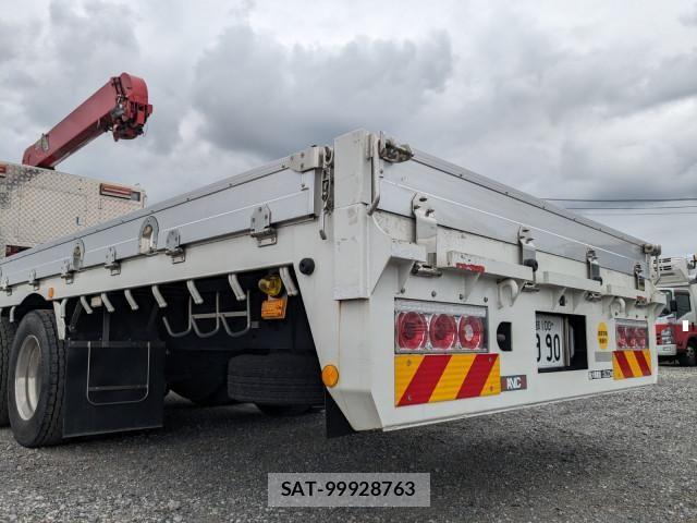 Isuzu FORWARD 2022-06 8230090-6