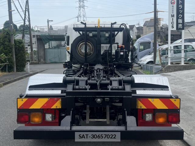 Isuzu FORWARD 2017-03 8230091-5