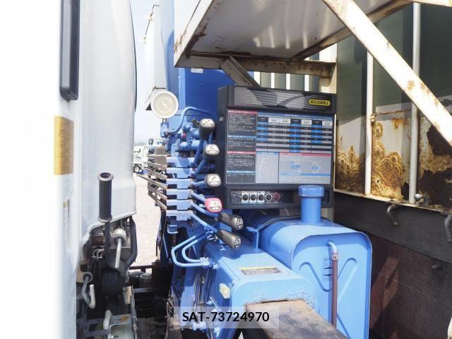 Isuzu FORWARD 2015-07 8230114-12