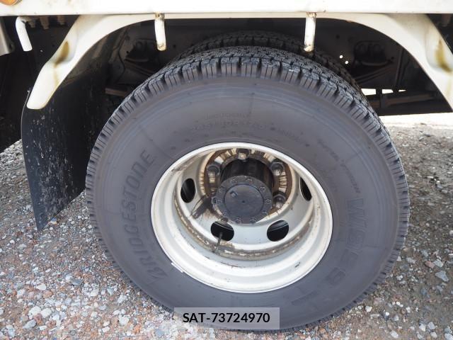 Isuzu FORWARD 2015-07 8230114-25
