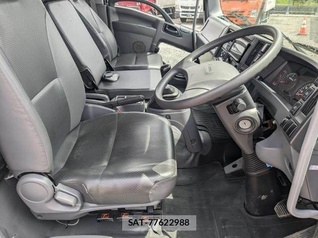 Isuzu FORWARD 2018-03 8230102-10