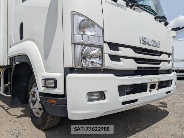 Isuzu FORWARD 2018-03 8230102-14