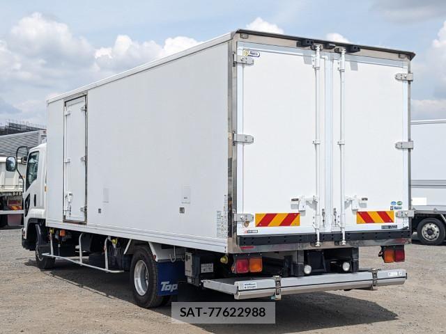 Isuzu FORWARD 2018-03 8230102-2
