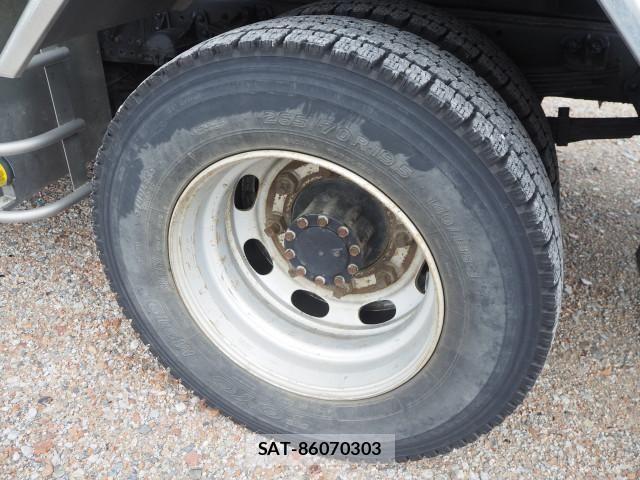 Isuzu FORWARD 2008-12 8230111-26