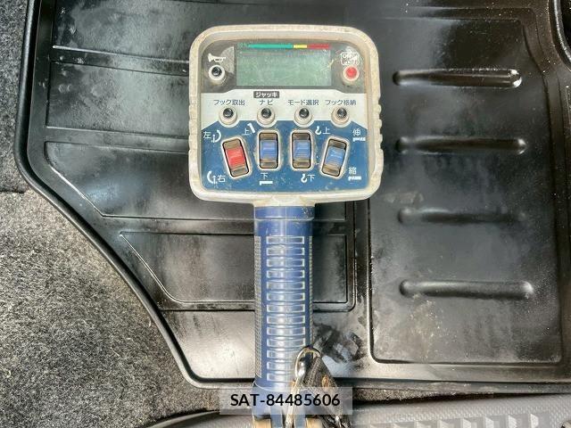 Isuzu FORWARD 2014-03 8230112-17