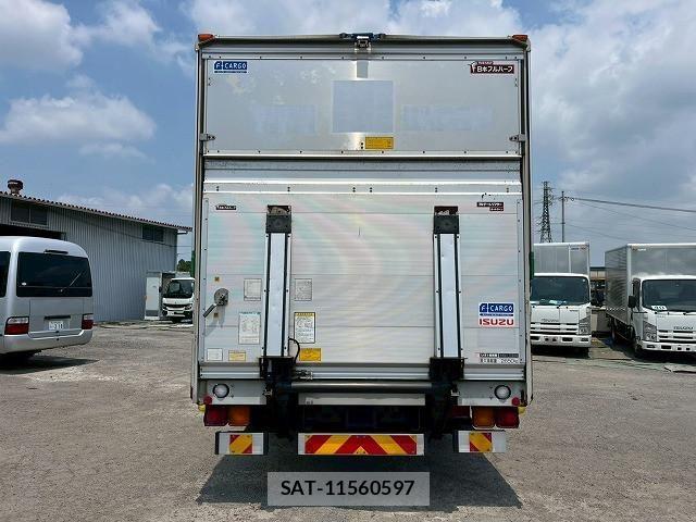 Isuzu FORWARD 2016-07 8230118-6