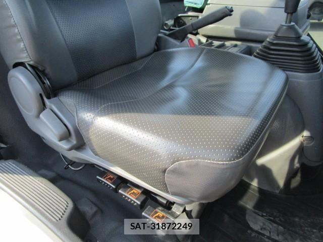 Isuzu FORWARD 2015-11 8230092-13