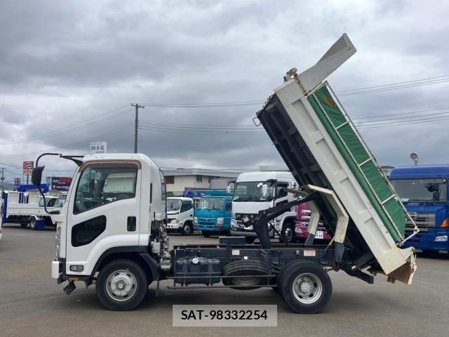 Isuzu FORWARD 2015-09 8230115-4