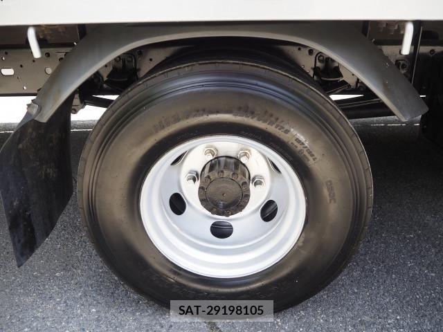 Isuzu FORWARD 2015-09 8230105-19