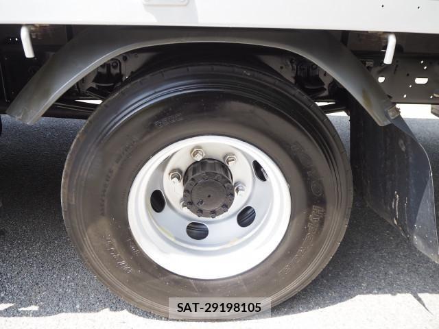 Isuzu FORWARD 2015-09 8230105-24