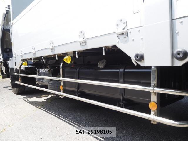 Isuzu FORWARD 2015-09 8230105-25