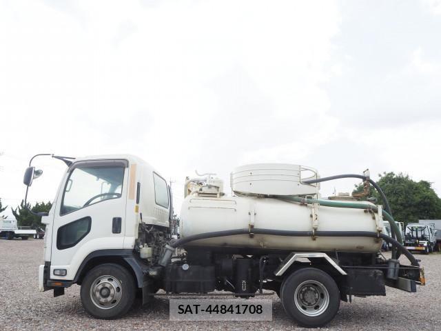 Isuzu FORWARD 2011-12 8230117-1