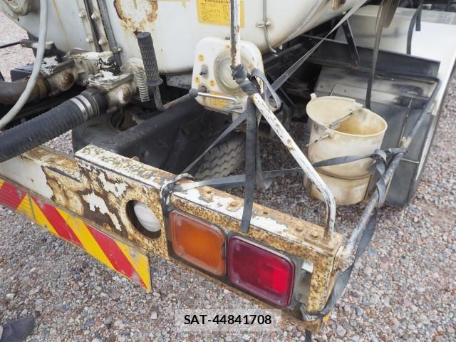 Isuzu FORWARD 2011-12 8230117-19