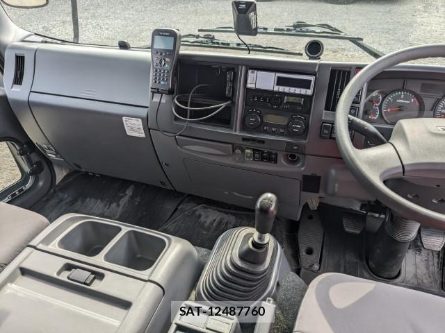 Isuzu FORWARD 2016-05 8230104-27