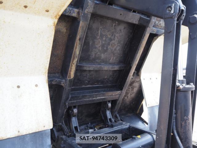 Isuzu FORWARD 2012-06 8230116-21