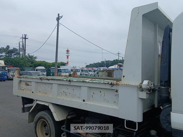 Isuzu FORWARD 2011-02 8245241-10