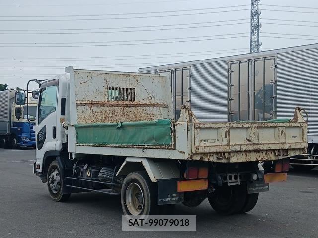 Isuzu FORWARD 2011-02 8245241-6