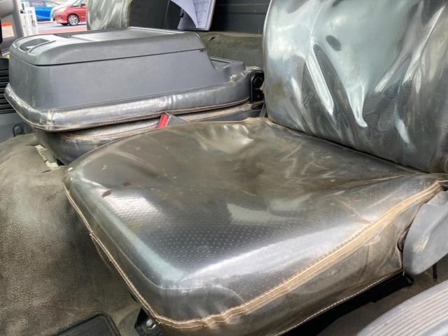 Isuzu FORWARD 2016-11 8311125-19