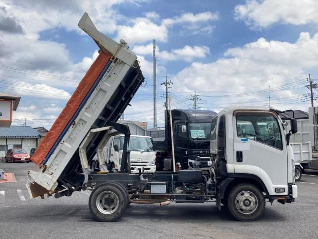 Isuzu FORWARD 2016-11 8311125-5