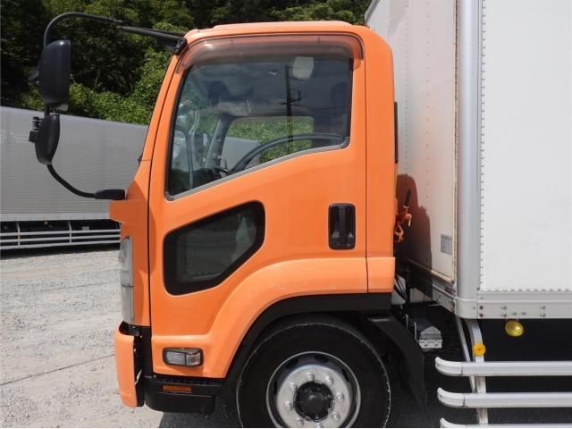 Isuzu FORWARD 2014-02 8311124-9