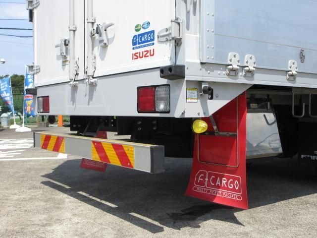 Isuzu FORWARD 2023-03 8311119-16