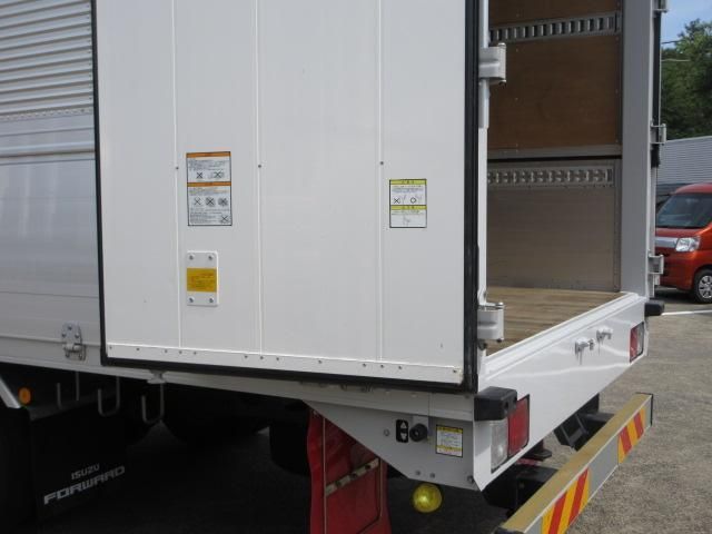 Isuzu FORWARD 2023-03 8311119-25