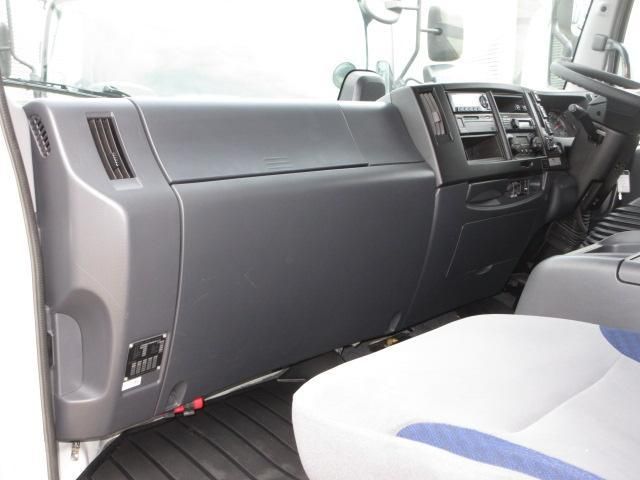 Isuzu FORWARD 2023-03 8311119-29
