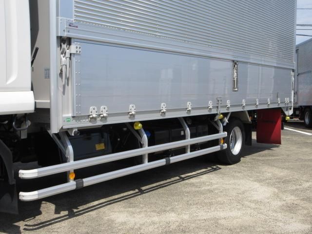 Isuzu FORWARD 2023-03 8311119-8