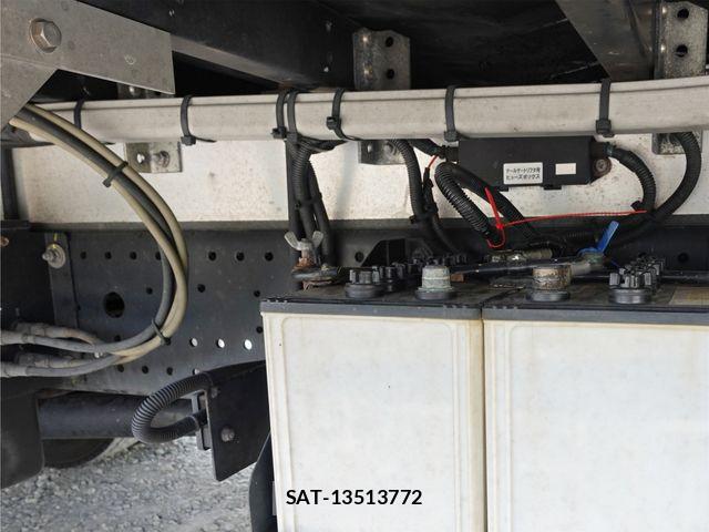 Isuzu FORWARD 2019-04 8314537-18