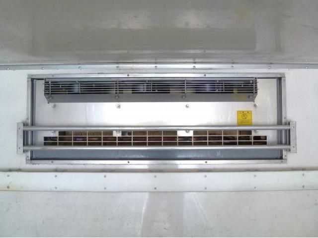 Isuzu FORWARD 2023-06 8311118-19