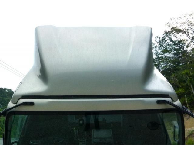 Isuzu FORWARD 2023-06 8311118-6