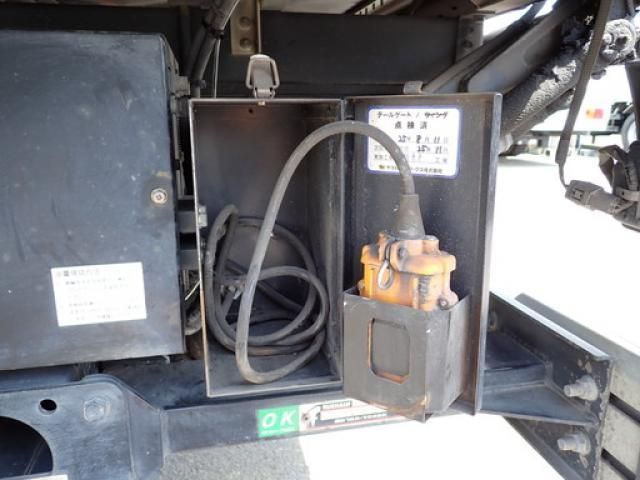Isuzu FORWARD 2013-05 8311123-14