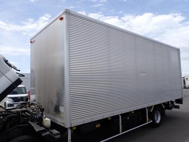 Isuzu FORWARD 2013-05 8311123-27