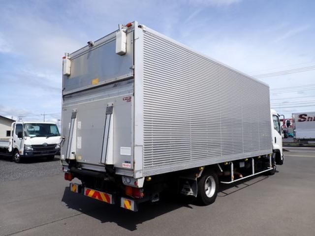 Isuzu FORWARD 2013-05 8311123-4
