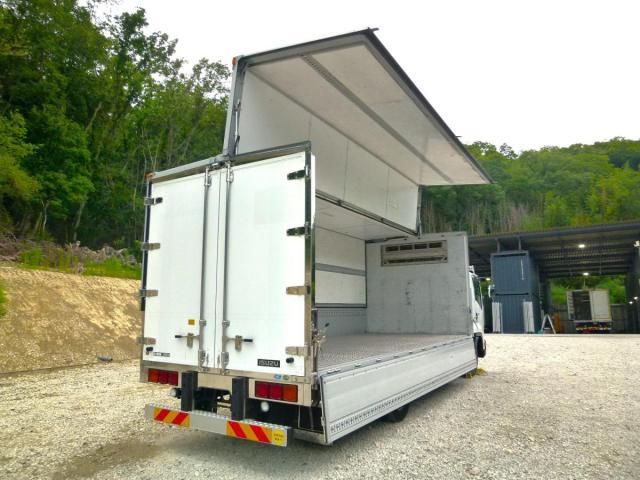 Isuzu FORWARD 2019-03 8311120-17
