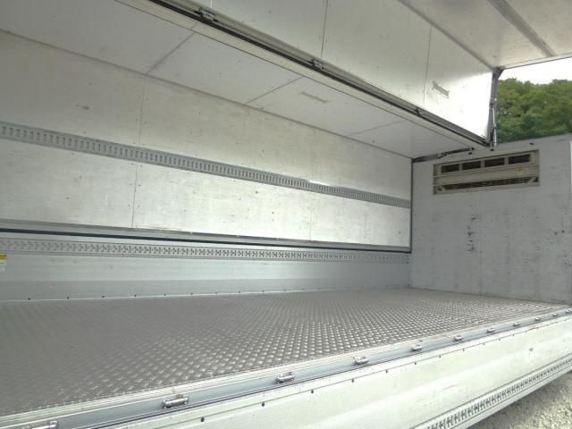 Isuzu FORWARD 2019-03 8311120-19