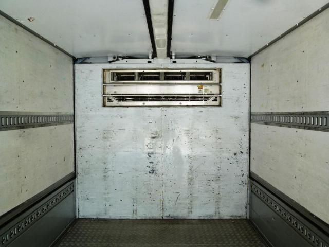Isuzu FORWARD 2019-03 8311120-23