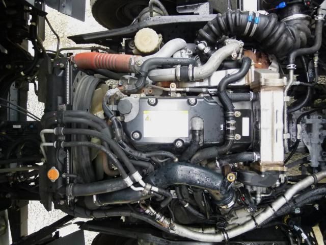 Isuzu FORWARD 2019-03 8311120-28