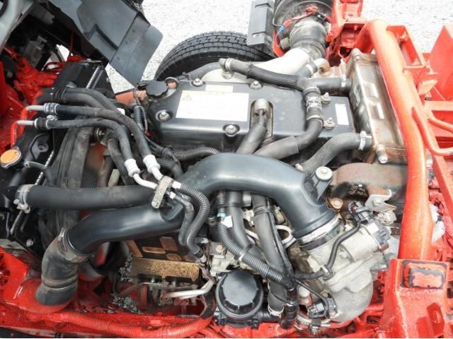 Isuzu FORWARD 2020-03 8311121-25