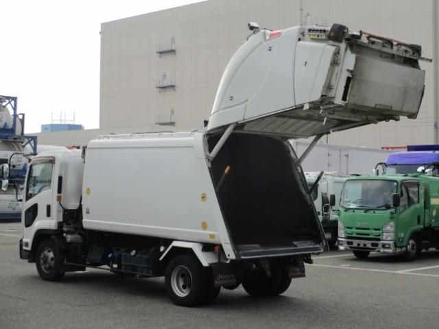 Isuzu FORWARD 2020-06 8331903-12