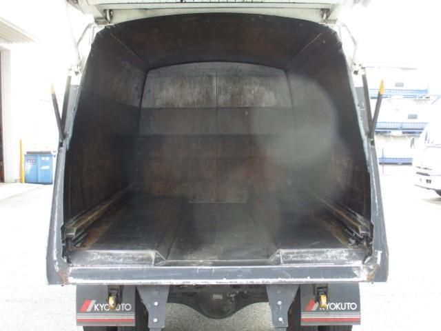 Isuzu FORWARD 2020-06 8331903-15