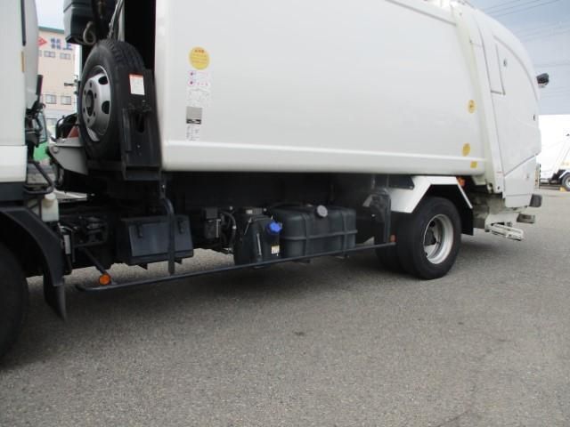 Isuzu FORWARD 2020-06 8331903-20