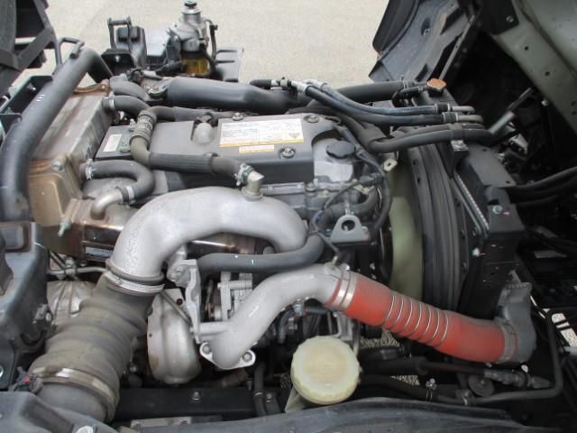 Isuzu FORWARD 2020-06 8331903-23