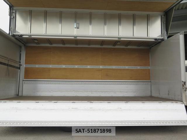 Isuzu FORWARD 2022-12 8335911-9